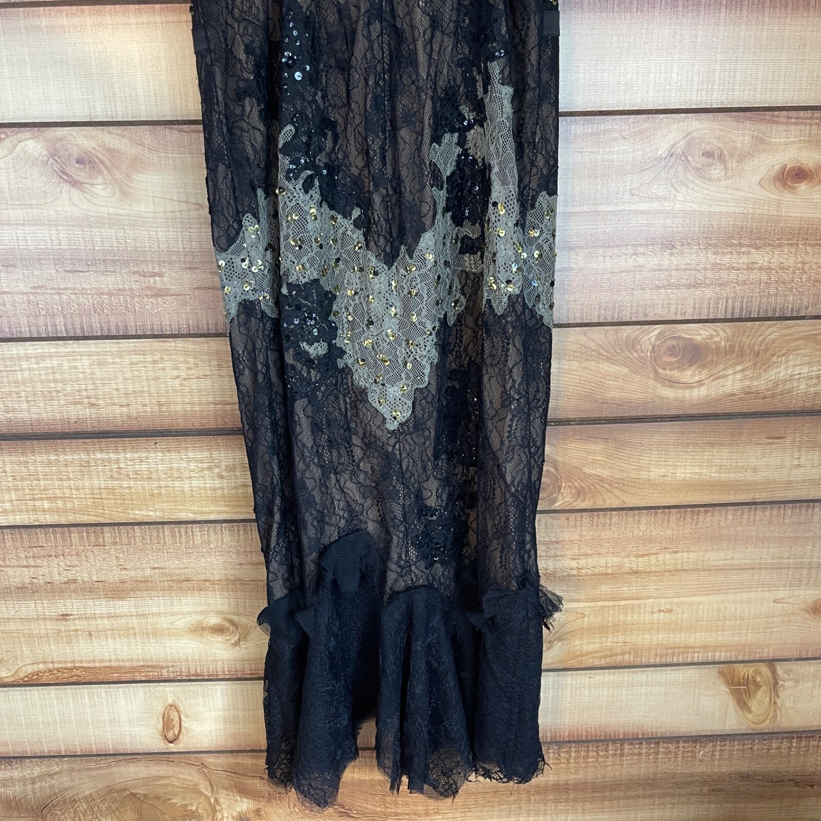Mandalay Black Lace Sequins Embellished Maxi Dress Evening Gown Size 10