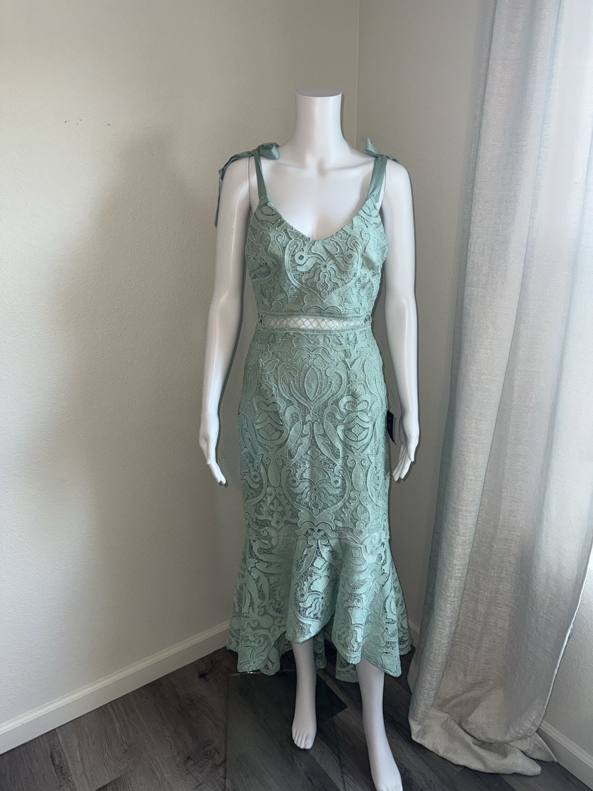 Lulus Won Your Heart Sage Green Lace Tie-Strap High-Low Midi Dress Size Small
