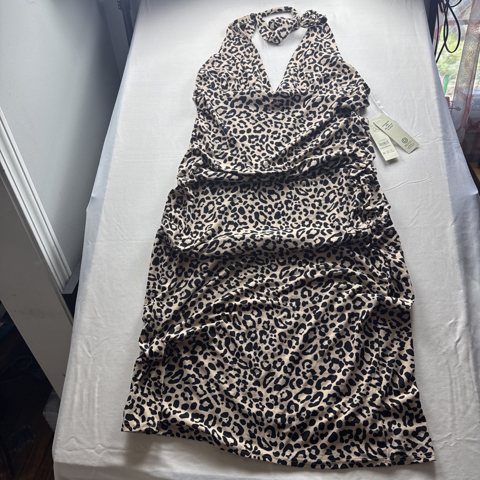 No Boundaries NWT Women’s Halter Maxi Dress Size XL cheetah Print Body Con