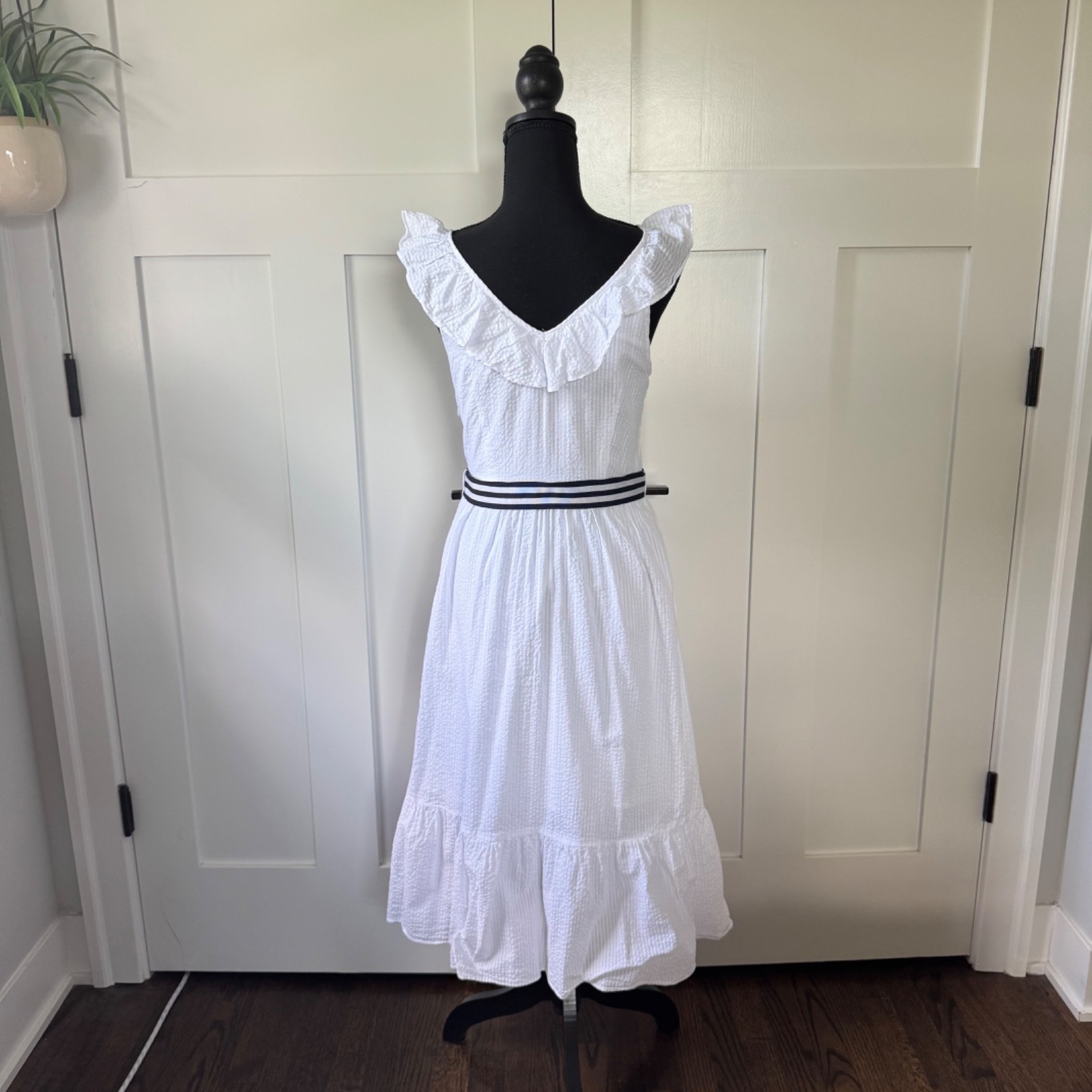 Vineyard Vines x Target Seersucker Ruffle Dress (XS) | NWOT