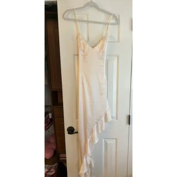 REVOLVE NWOT More to Come Milly Asymmetrical Dress – Ivory – Medium