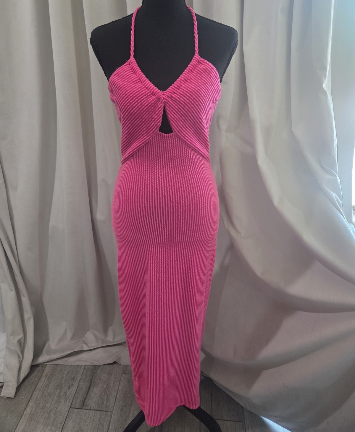 MISTYROSE Pink Solid Ribbed Knit Halter Tie Back Cut Out Stretch Maxi Dress S