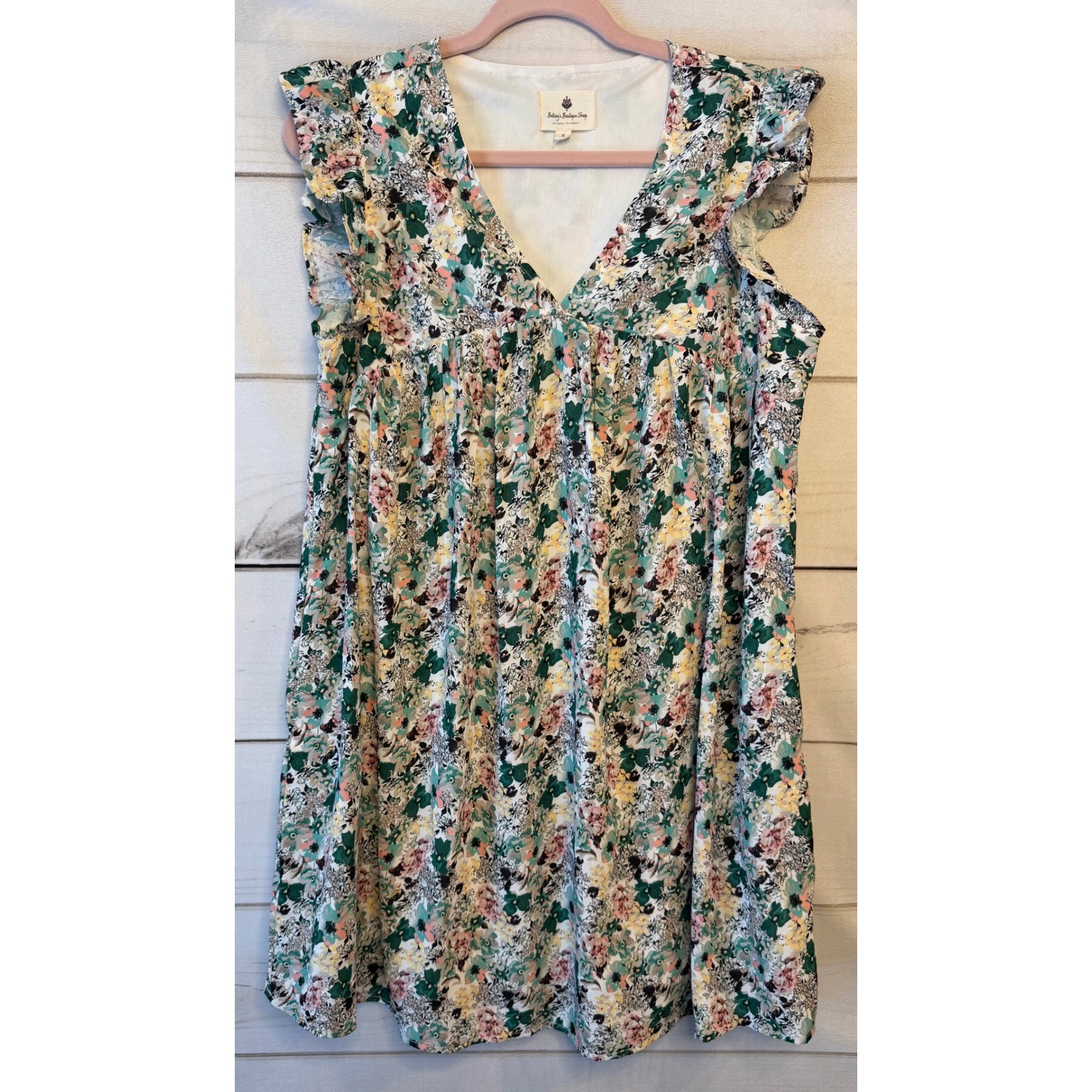 Betsey’s Boutique Shop Floral Ruffle Sleeve Babydoll Mini Dress Small Pockets