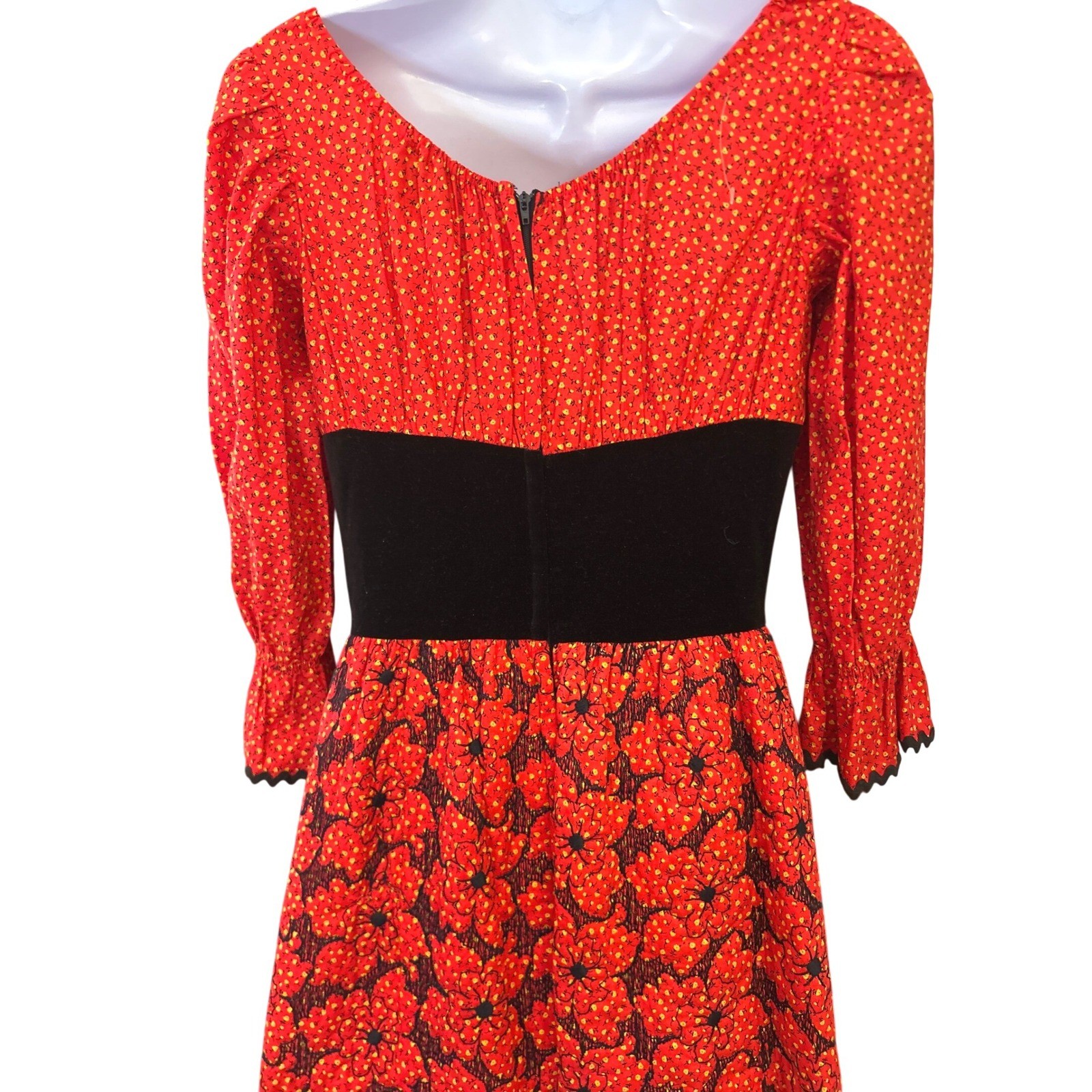 Vintage 70s 80s Tracy Petites Quilted Prairie Dress Calico Floral Ric Rac Corset
