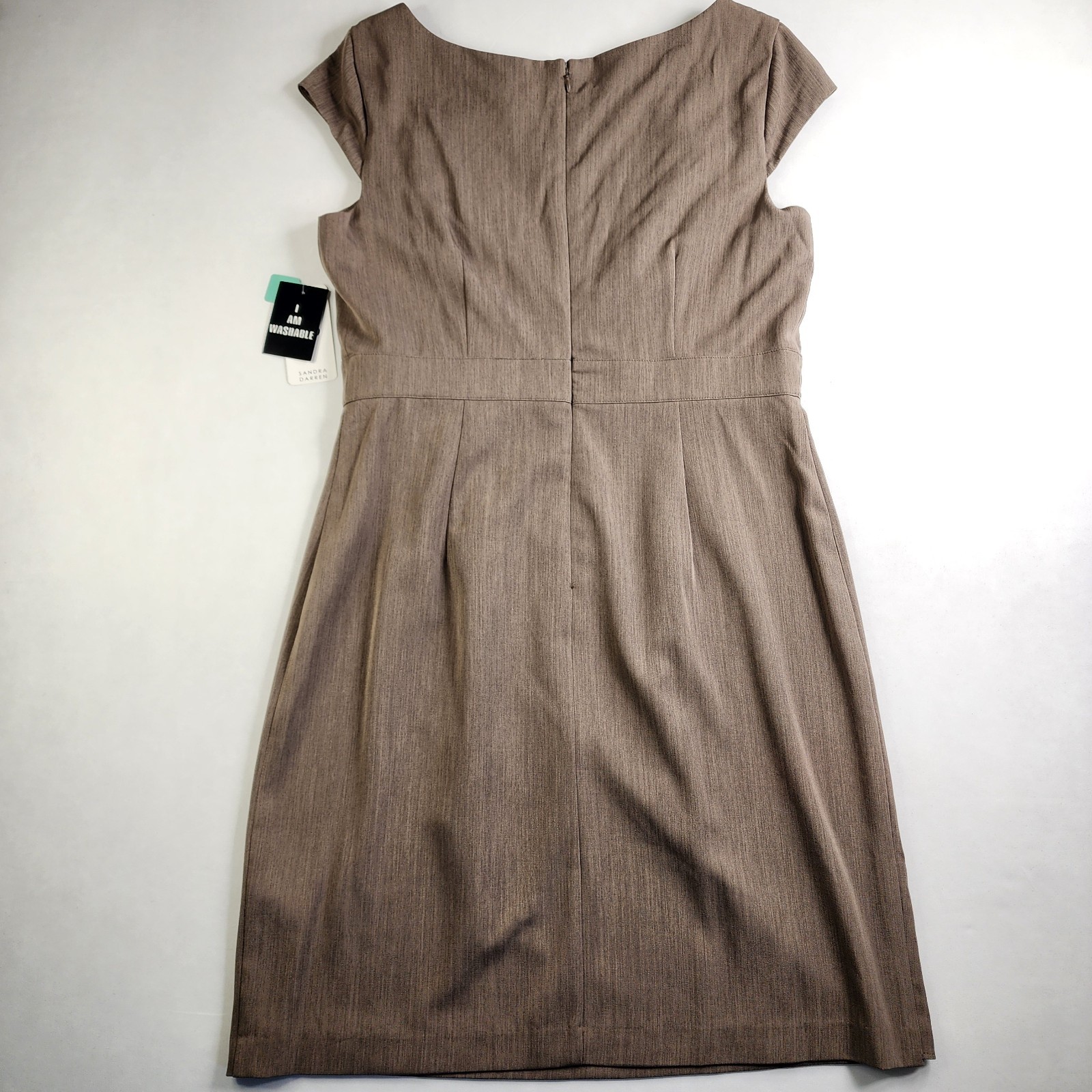 Sandra Darren Woman’s Size 16 XL Solid Light Fawn Dress Sleeveless Career Casual