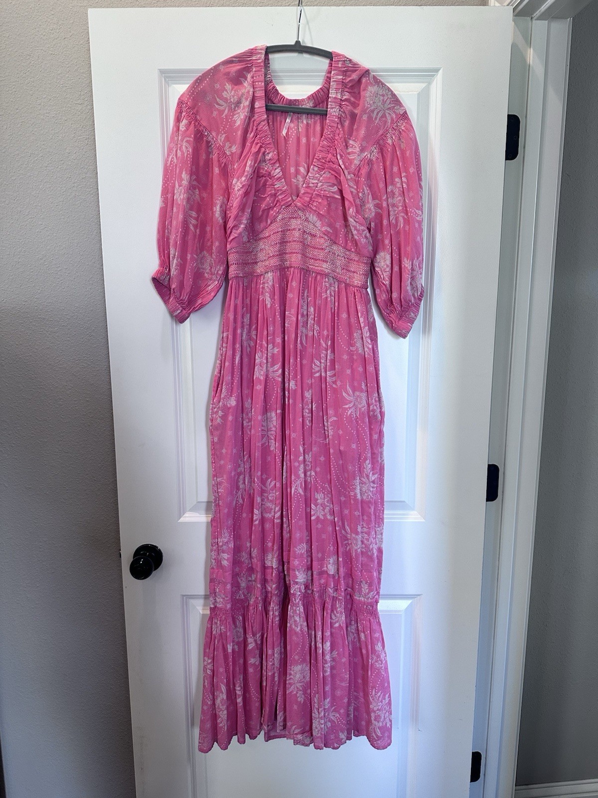 Free People Golden Hour Maxi Dress Womens Size S Coral Floral Boho Smocked