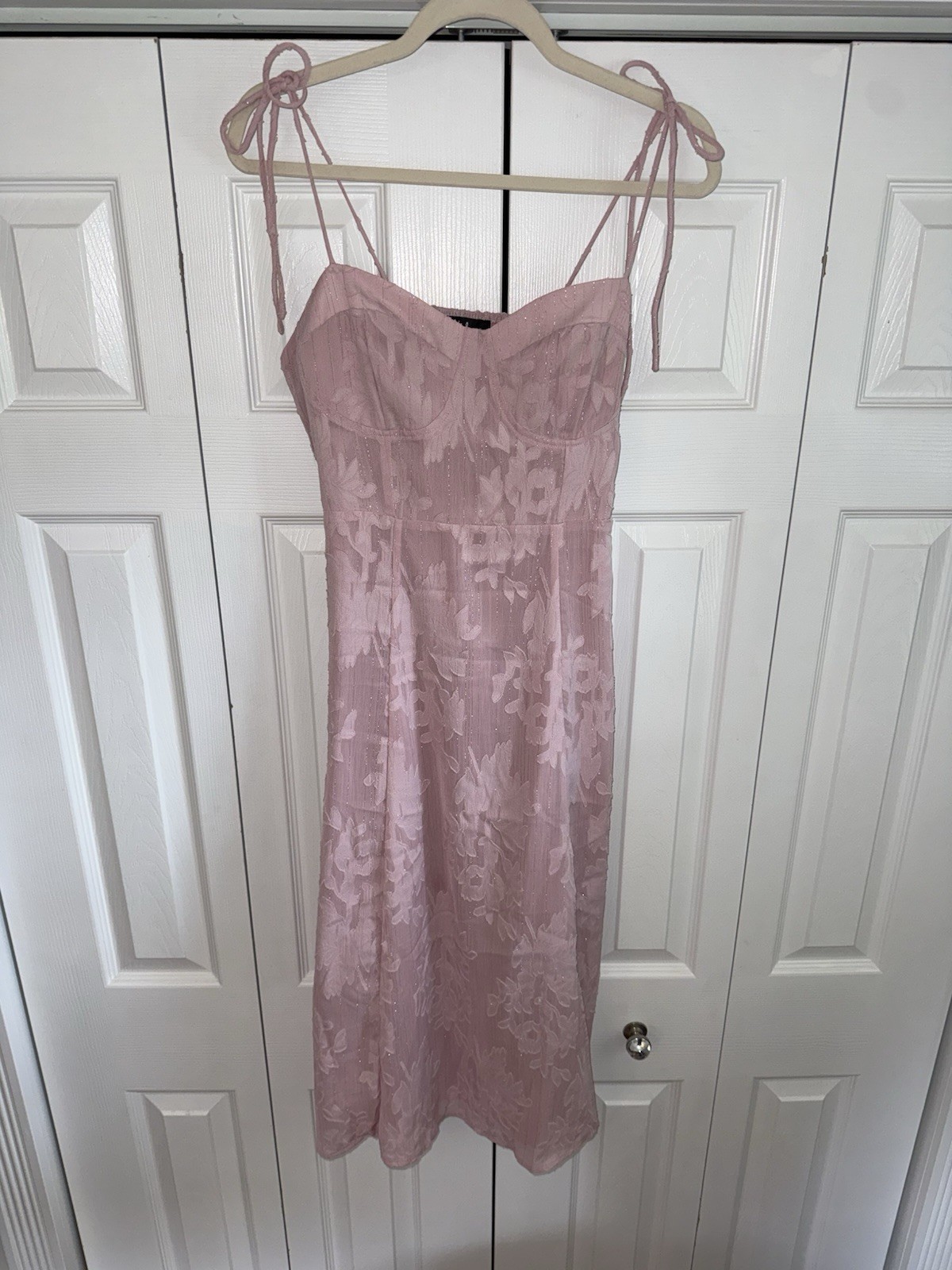 Lulus Loveliest Looks Blush Pink Floral Jacquard Tie-Strap Midi Dress M