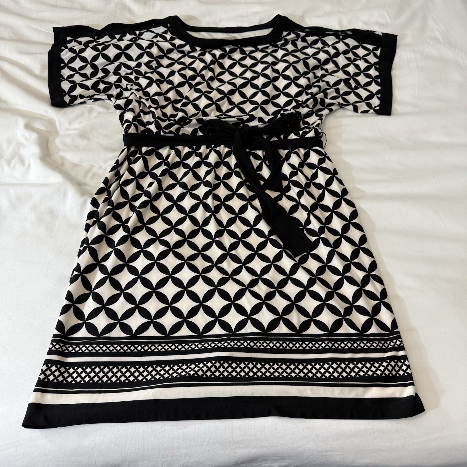 DB Established 1962 Women’s 16 Shift Dress Black Geometric Print Slit Sleeve Y2K