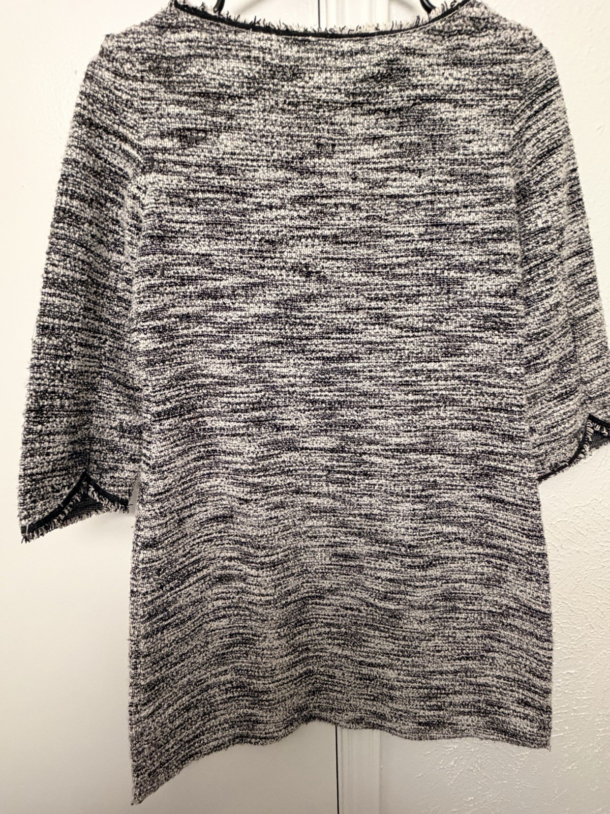 Max Studio London Black/White Tweed Fringe 3/4 Sleeve Round Neck Top M