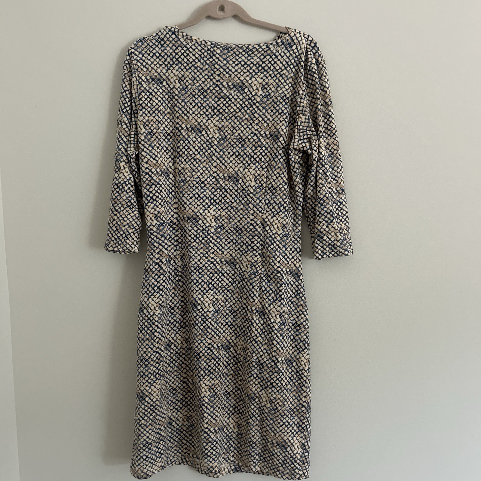 J.McLaughlin Snakeskin Print Dress 3/4 Sleeve Size XL Boat Neck Rayon Nylon