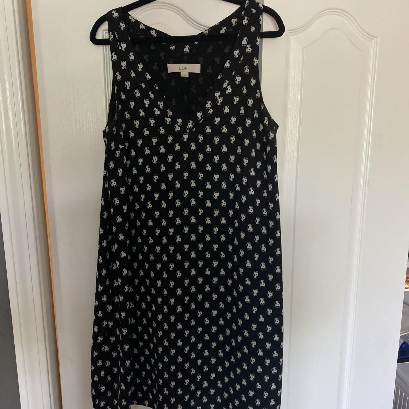 Women’s LOFT black Dress, Size Small, No Flaws See Pics