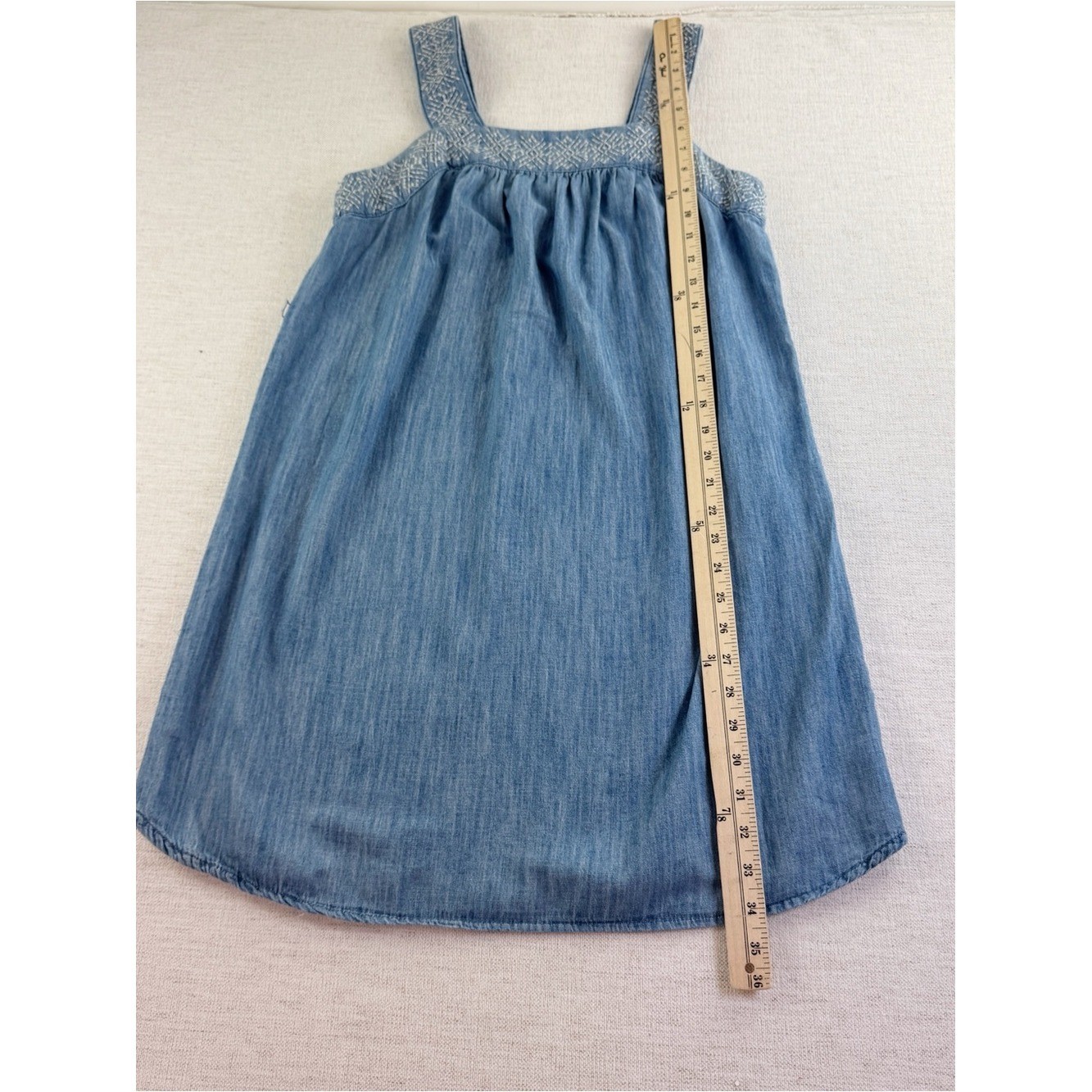Universal Thread Chambray Embroidered Square Neck summer Dress women’s size M