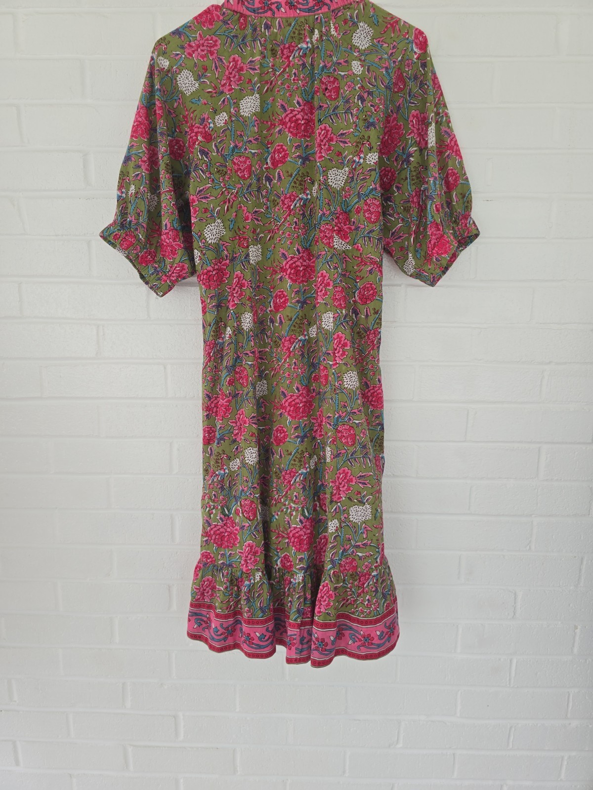 Lola Australia Pacific midi dress pink/green floral button-down XS Cotton