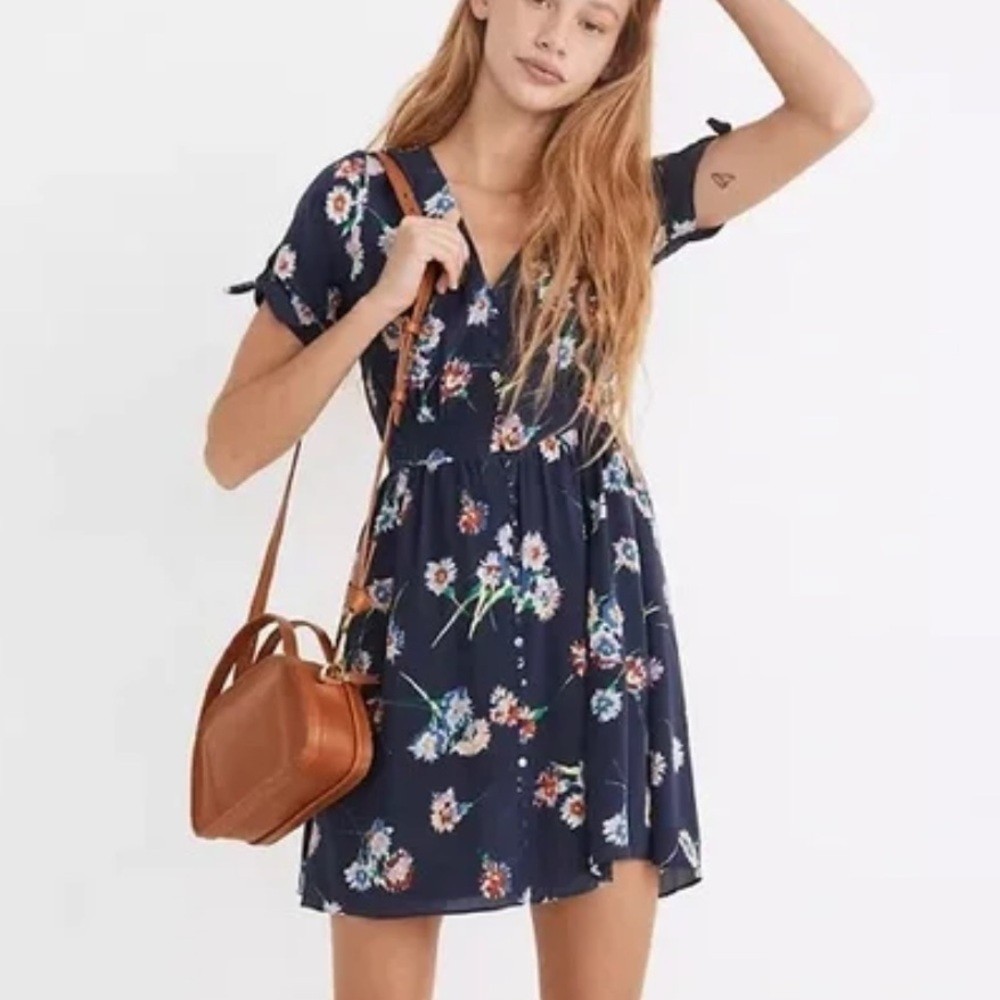 Madewell Silk Button-Front Retro Dress in the “Flutter-By Floral Size 14