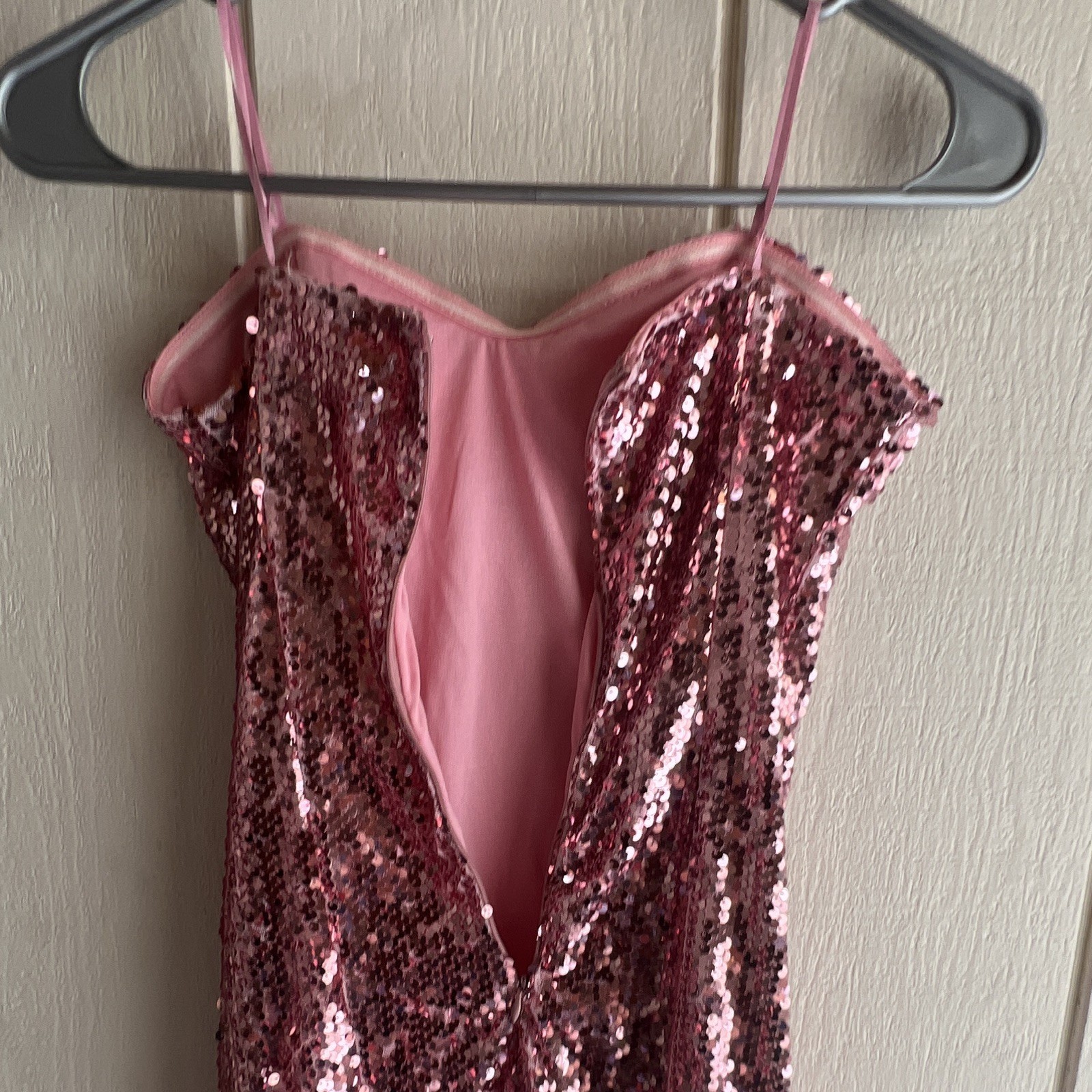 Kouture Marchi Pink Sequin Feather Hem Sweetheart Bodycon Mini Dress, M
