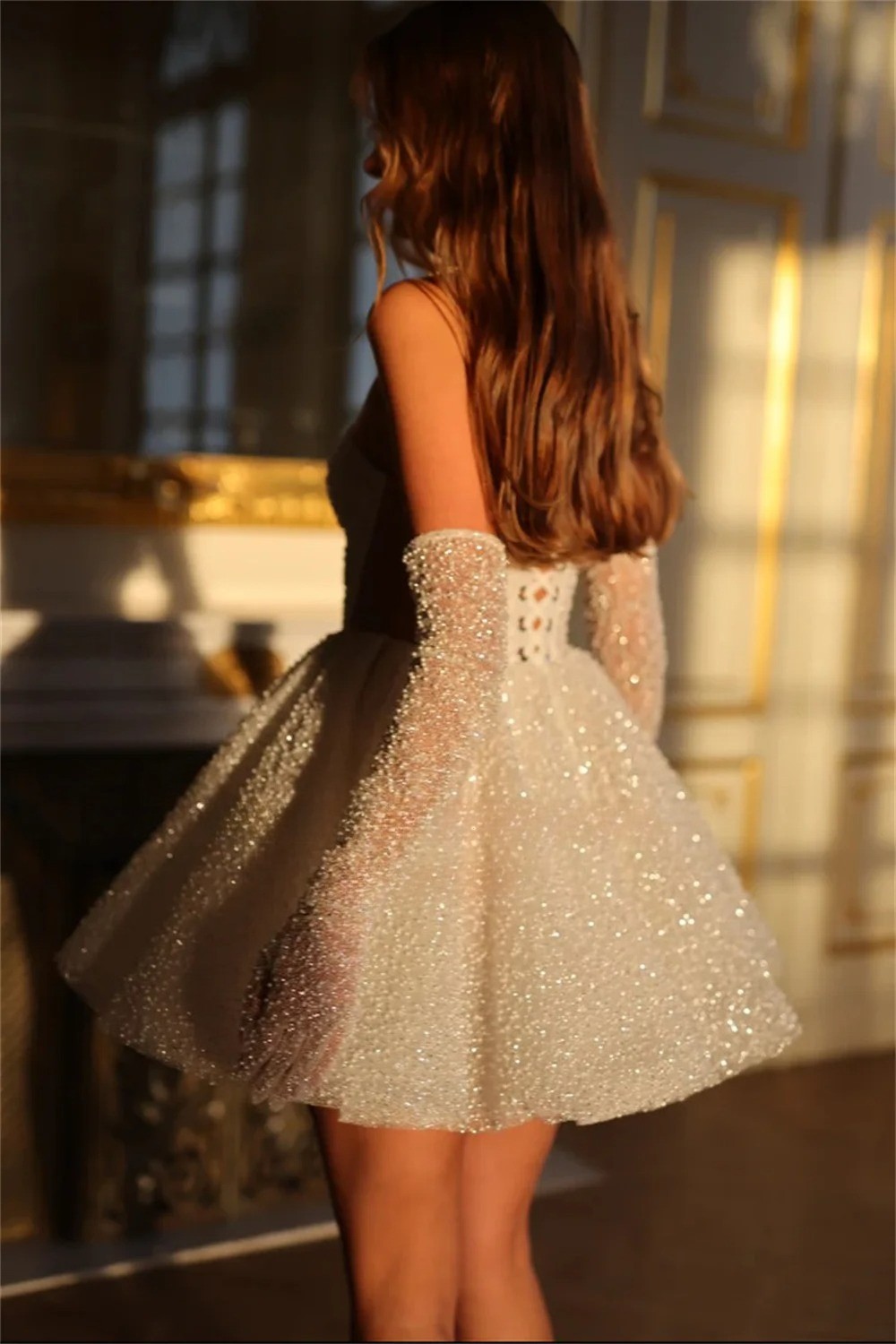 Short Shiny Glitter Wedding Dress Lace Up Back Sliver Beaded Luxury Party Dress