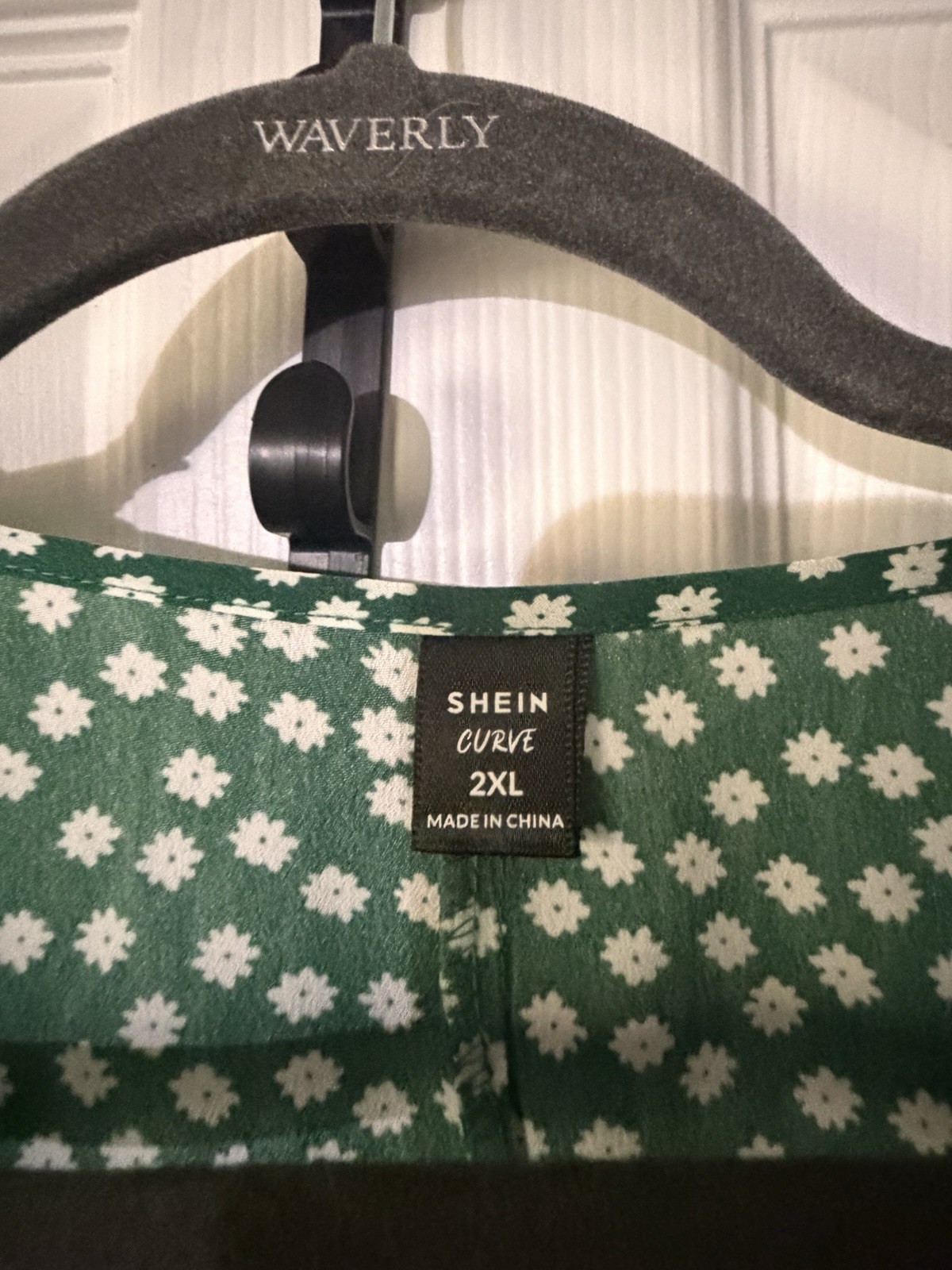 SheIn Curve Women’s 2XL Green/White Floral Sheath Short Dress Round Neck