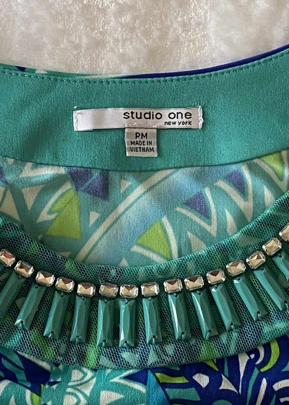 Studio One New York Women’s Petites PM Blue/Green Geometric Shift Knee Dress