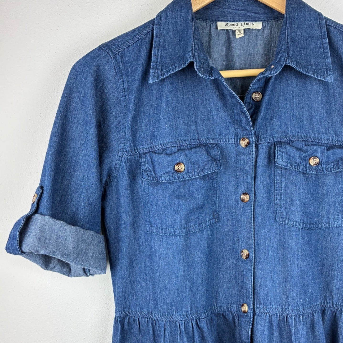 Speed Limit Medium Chambray Tiered Shirt Dress Blue 100% Cotton Roll Tab Sleeve