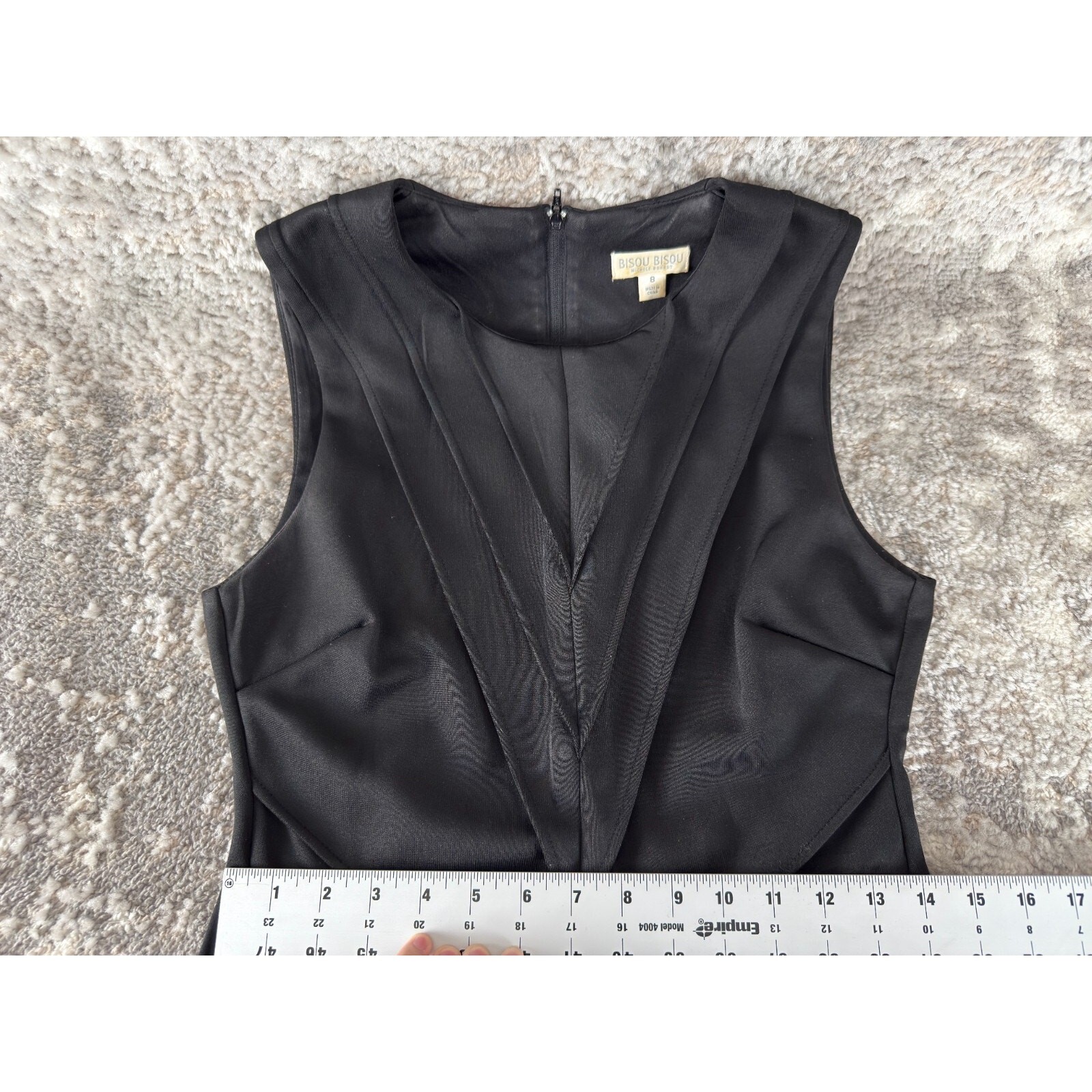 Bisou Bisou Size 8 Stretch Knee Length Sheath Dress Black Sleeveless Zip
