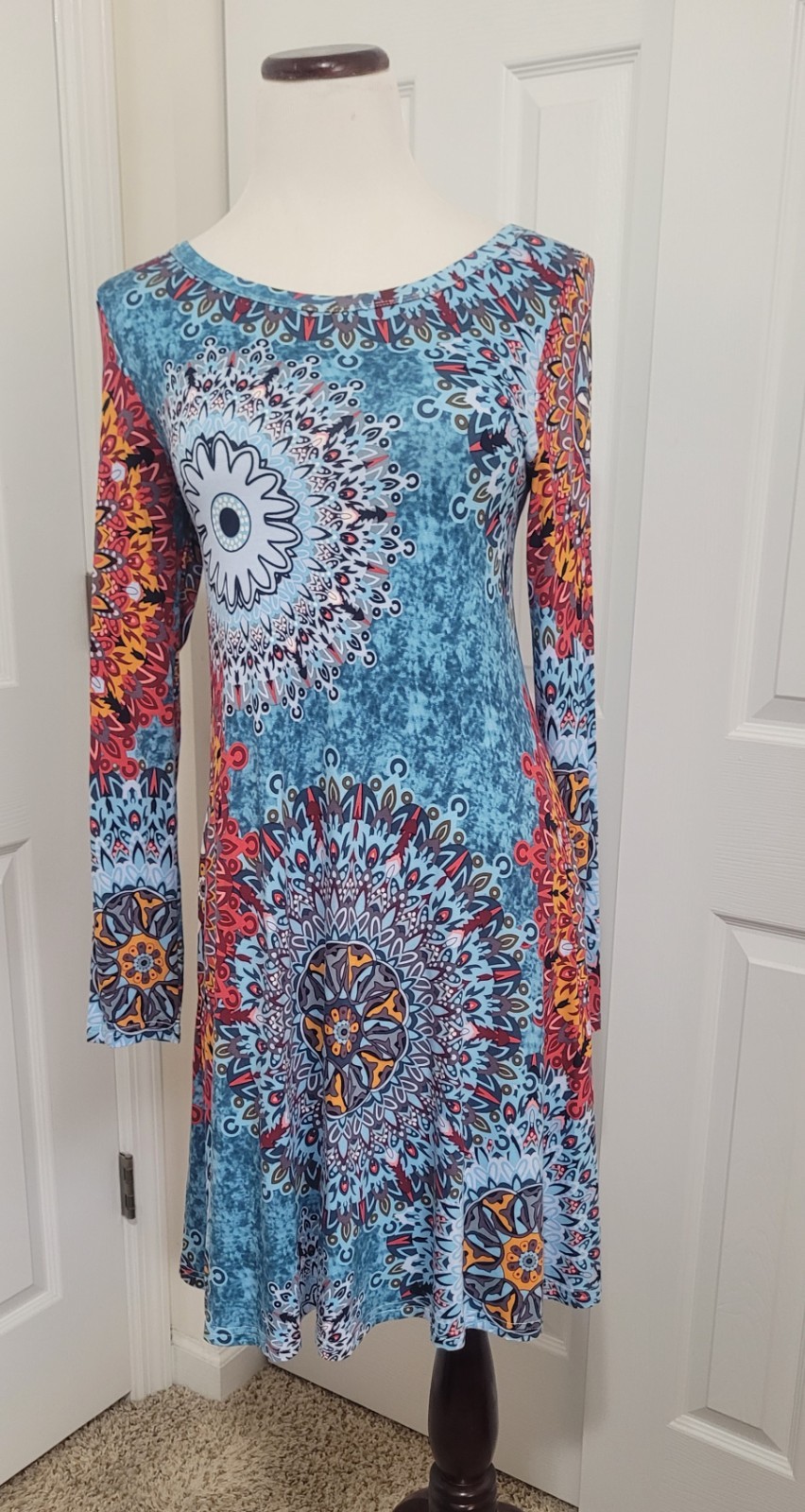 Himone Size M Slinky Feel Long Sleeve Stretchy A Line Dress
