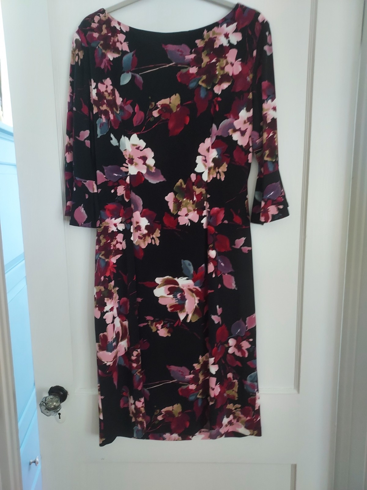 Beautiful Floral Womens Dress by Connected Size 14 3/4 Sleeves