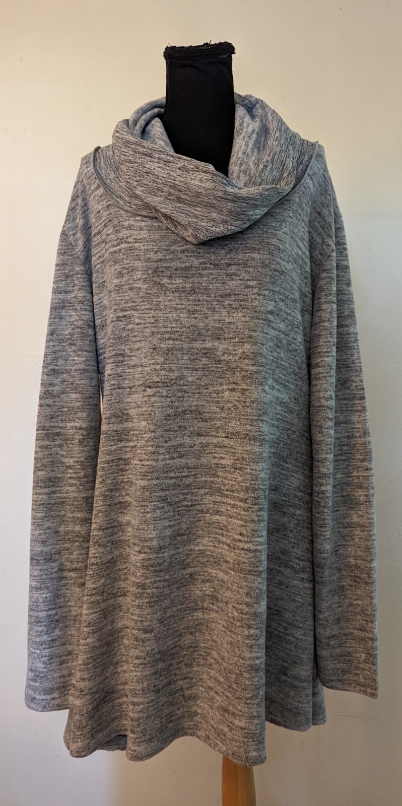Doubleju Size 3X Women’s Light Gray Cowl Neck Tunic Polyester Sweater Dress P5