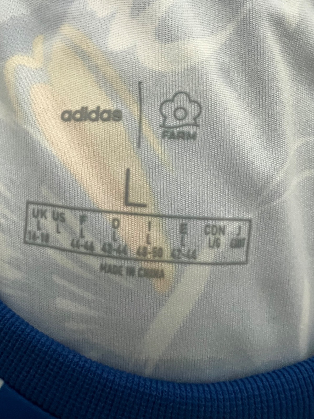 dress adidas by farm rio short In excellent condition summer colors gorgeous for