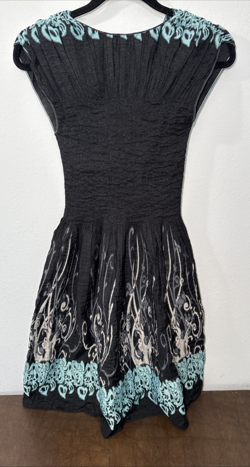 NWT Max Edition Black Multi Stretch Smocked Fit And Flare Dress Sz Petite Small
