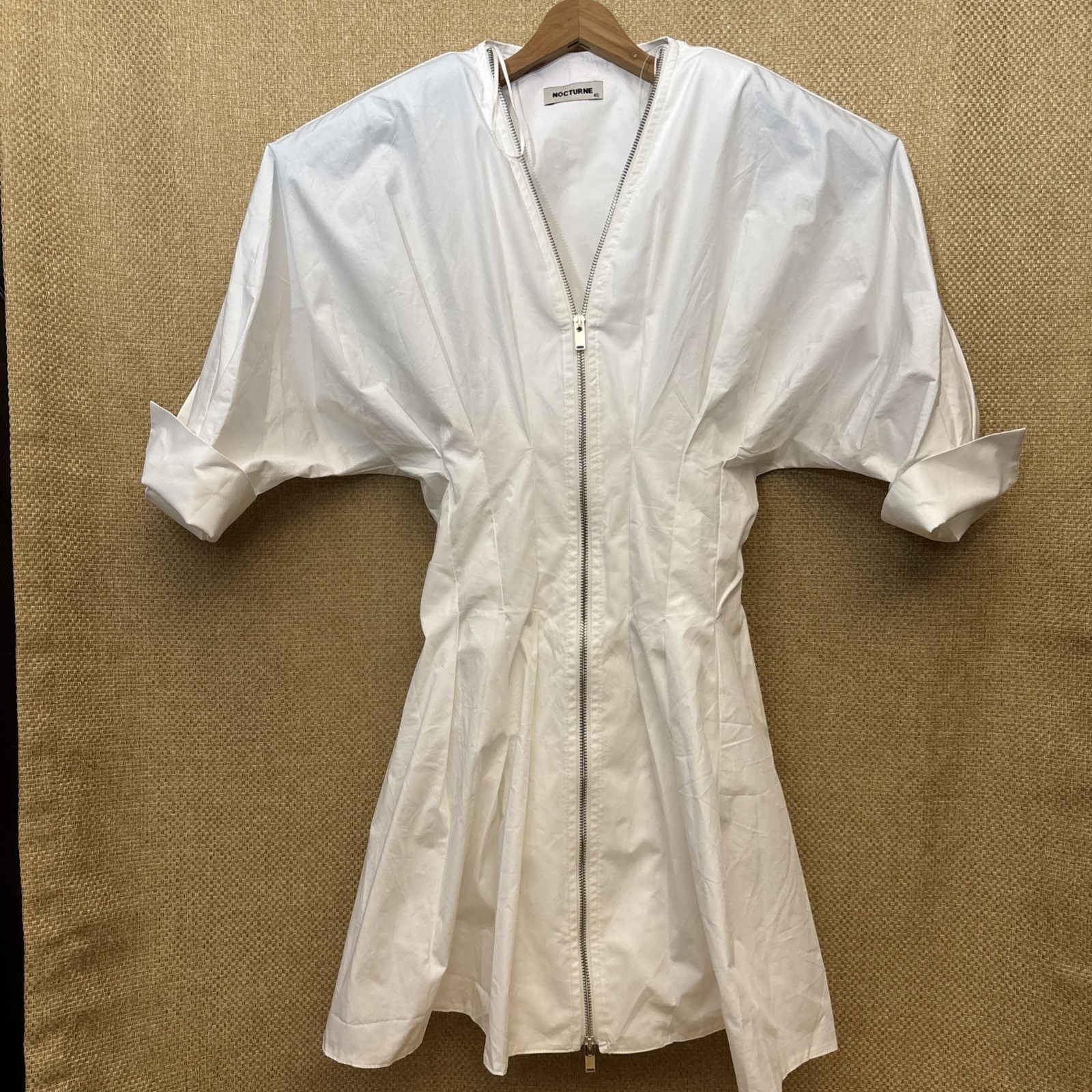 Nocturne Zippered White Dress Sz 40 Medium (29” Waist) Deep Vee Neck Button Cuff
