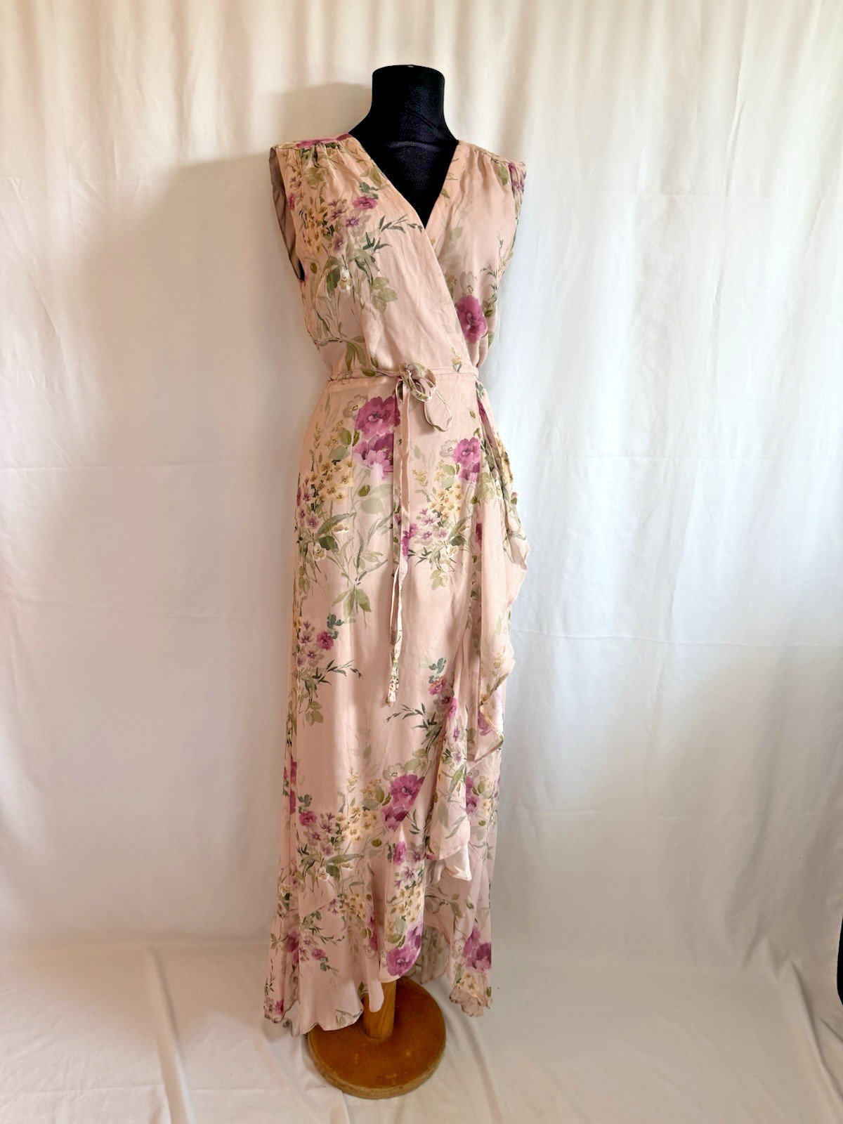 Yumi Kim Pink Floral Wrap Maxi Dress – Size Small