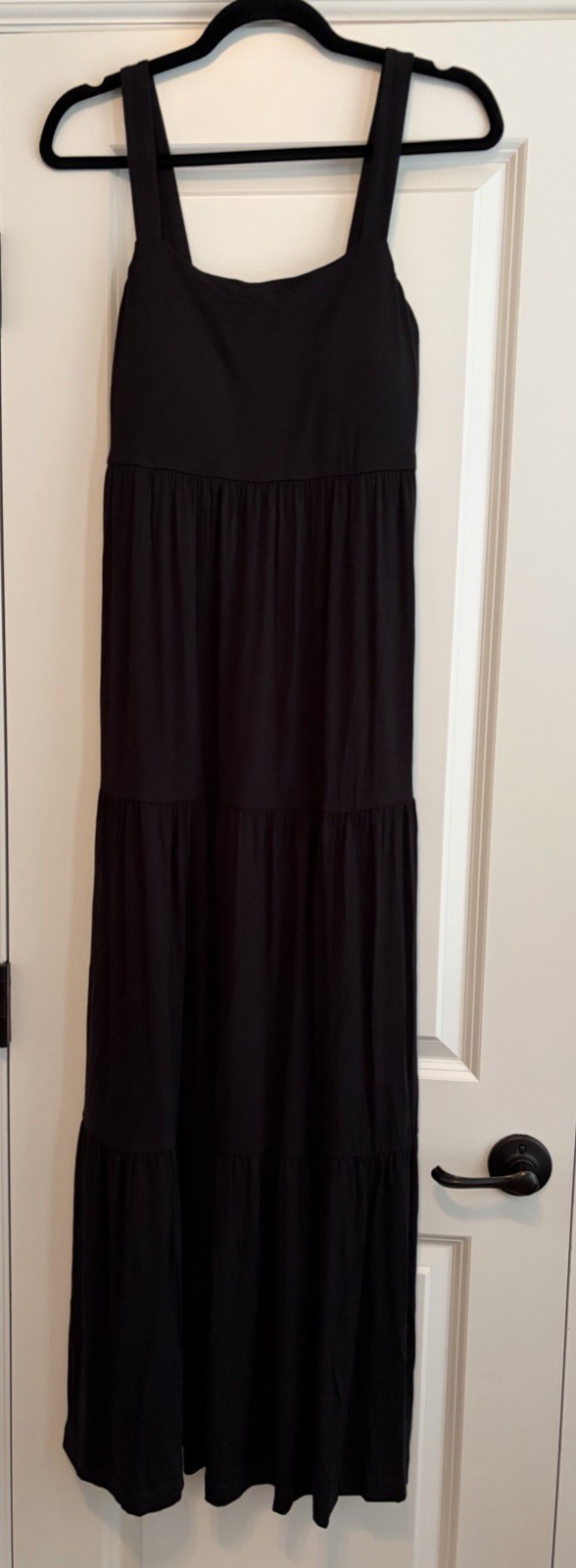 Soma Wknd Black Tiered Maxi Dress NWT Built-In Bra Rayon Blend Size Small