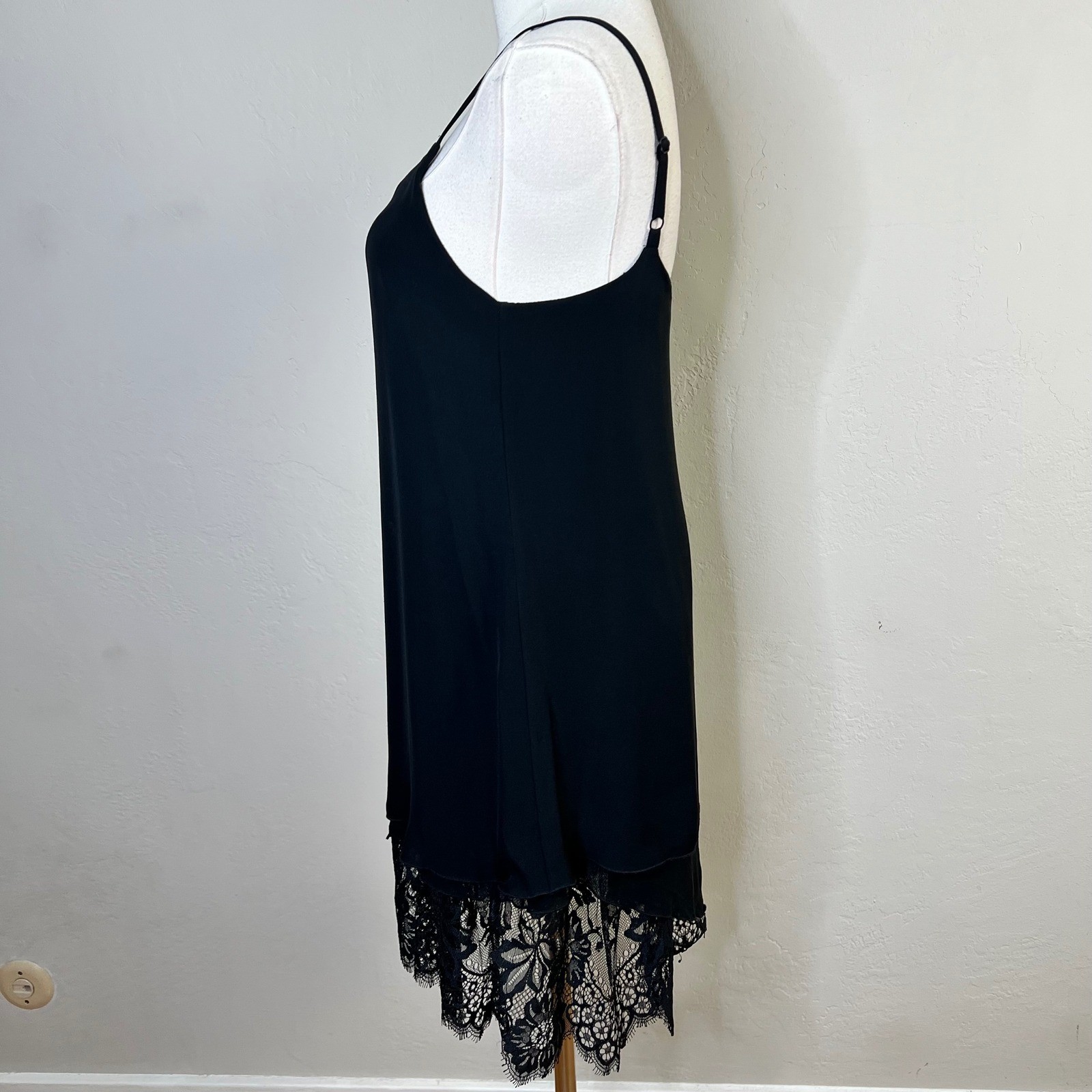Alice + Olivia Dress 100% Silk Black Lace Trim Asymmetrical Mini Slip Size XS