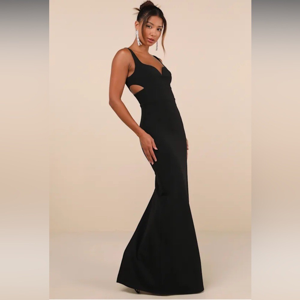 Simply Desirable Black Sleeveless Cutout Column Dress