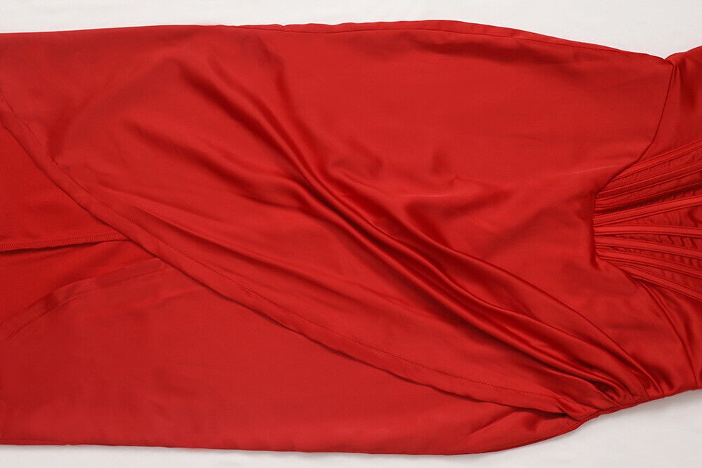 Sexy one shoulder slit irregular temperament spicy girl solid color dress