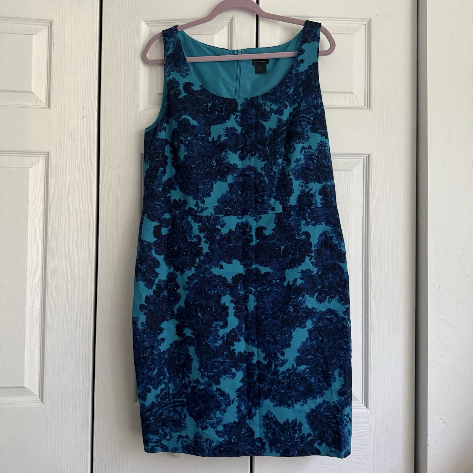 Ann Taylor Factory Blue Black Floral Print Sleeveless Scoop Neck Sheath Dress 14