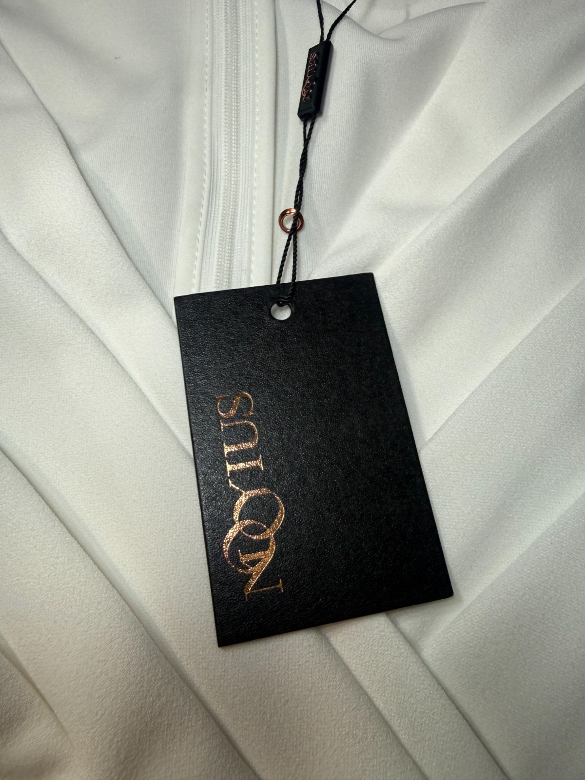 Mooyius White Draped V-Neck Crossover Bodycon Midi Dress Medium NWT SOLD OUT