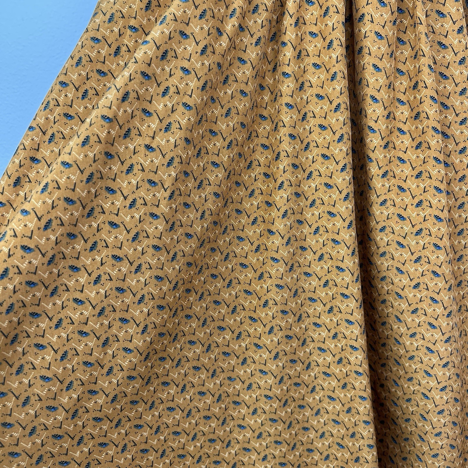 Pink Martini Sleeveless Fit & Flare Pleated Dress S Feather Print Elastic Waist