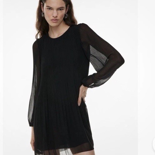 Wilfred Free Aritzia Daydreamer Summer mini dress Size S nwot