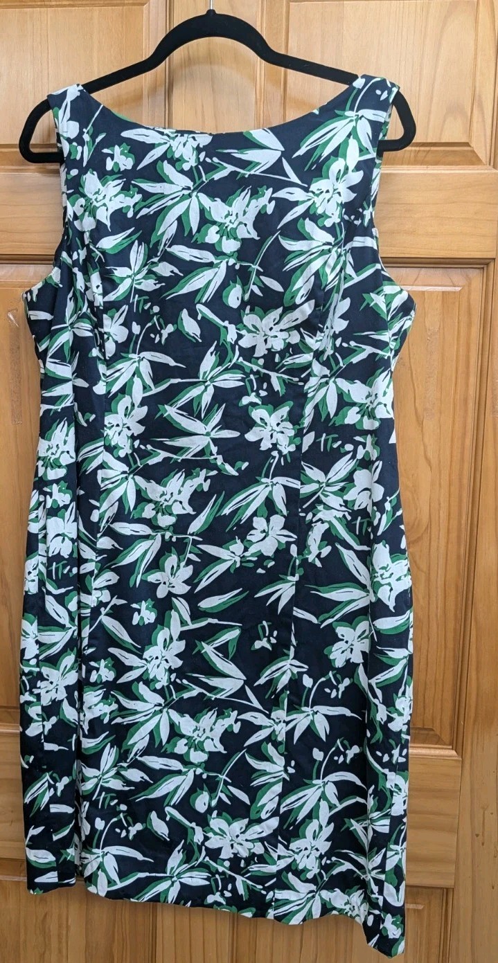 Chaps Size 16 Stretch Zip Back Princess Darts Slimming Fit Dress Sheath Shift