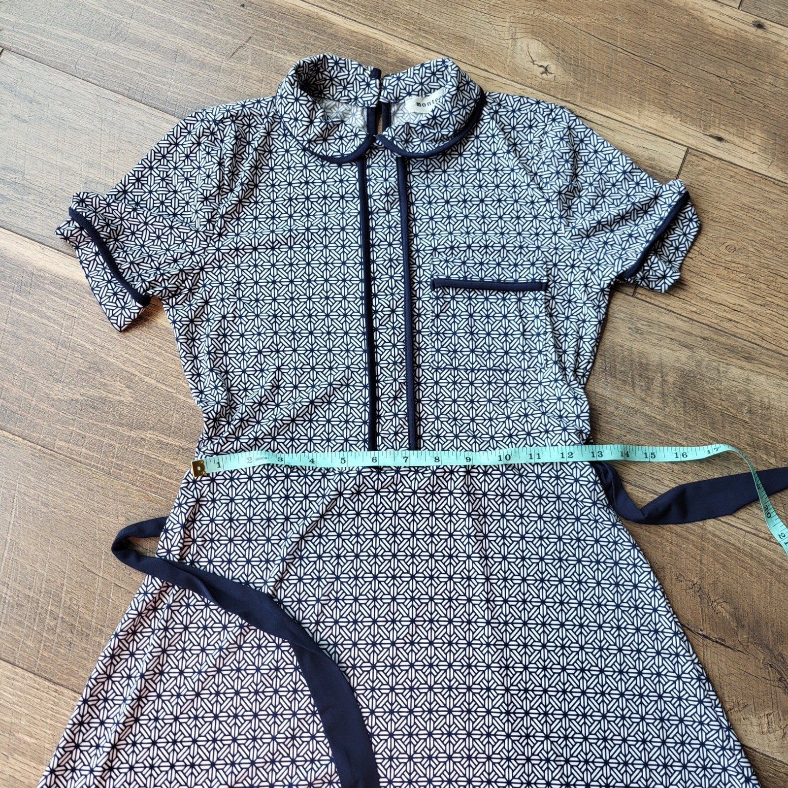 Monteau Los Angeles Navy White Geometric Peter Pan Collar Tie Waist Dress Small