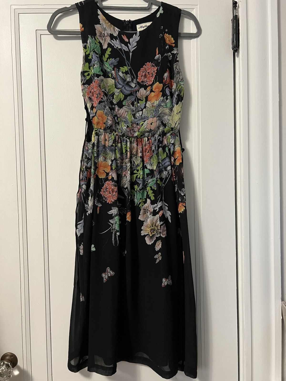 Alythea Women’s Size S Black Floral Dress With Open Sides