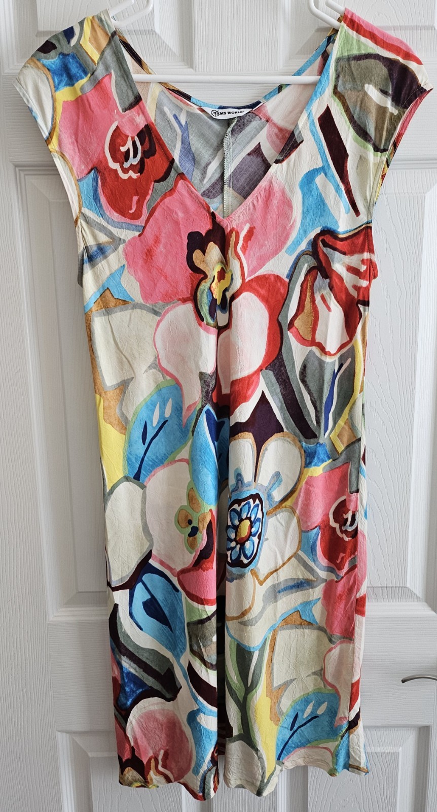 Jams World Medium Dress Tavern Floral Short Sleeves Made In Hawaii