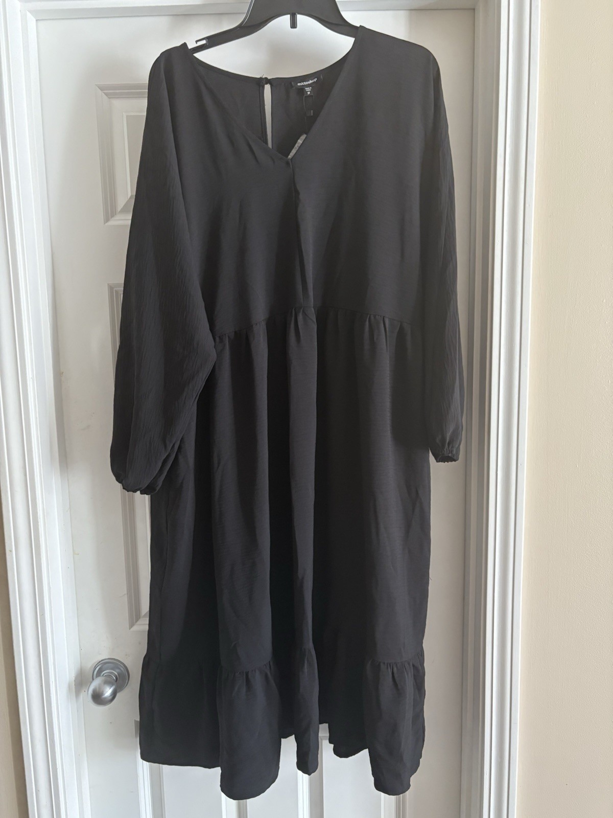 Mittoshop The Stevie Botique Long Sleeve Black Dress Size Medium NWT