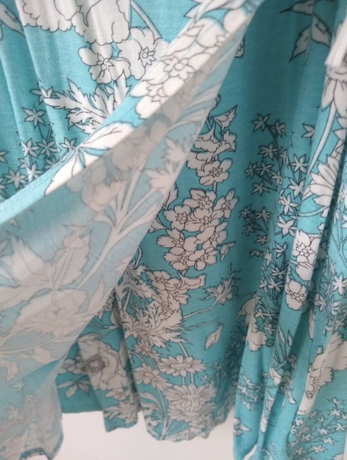 FROM UK Floral Faux Wrap Stretch NO IRON Small Layered blue White Size Small