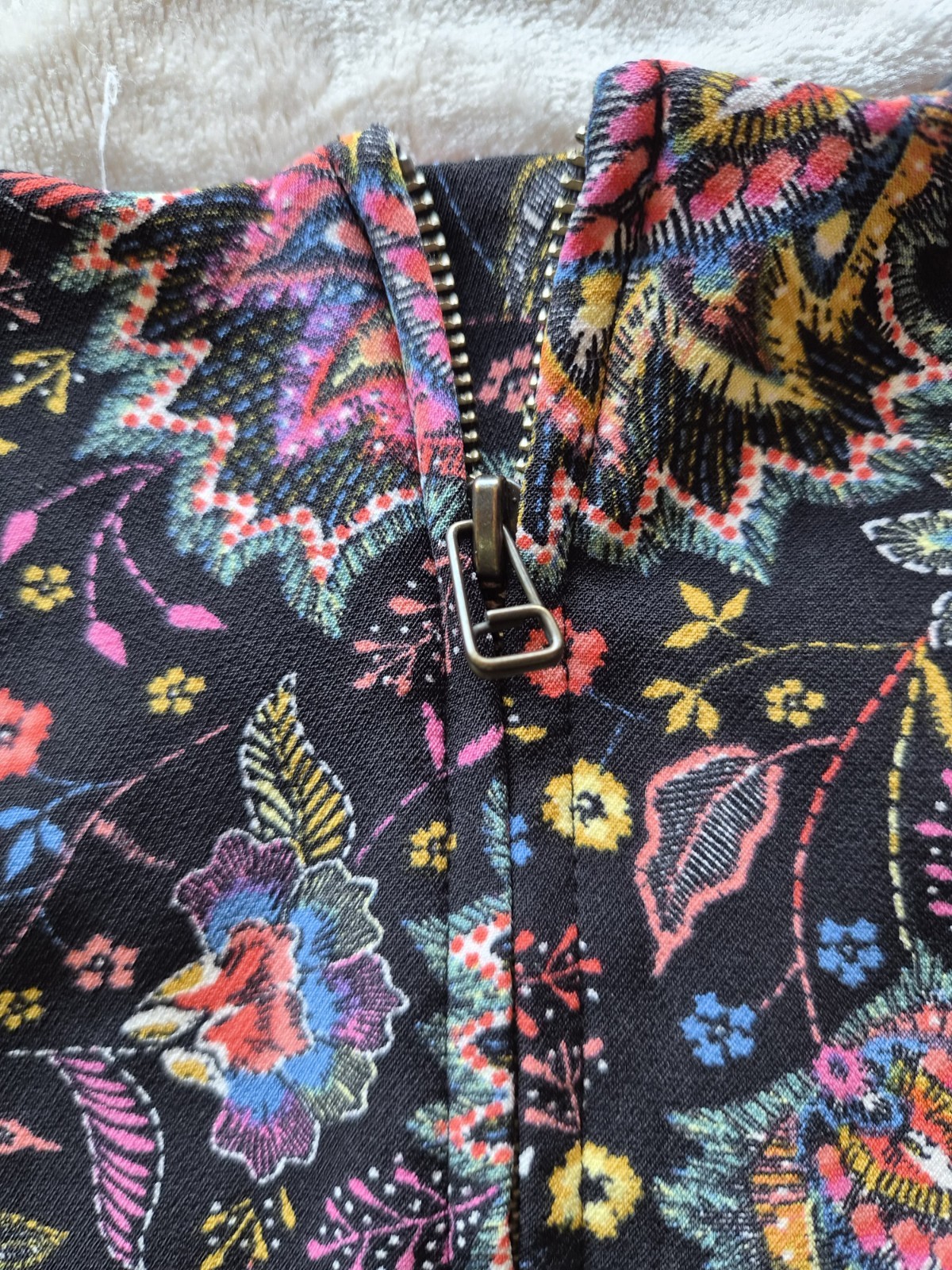 GAP Fit & Flare Floral Satin Mini Dress Black Multicolor Lined Zip Size 4