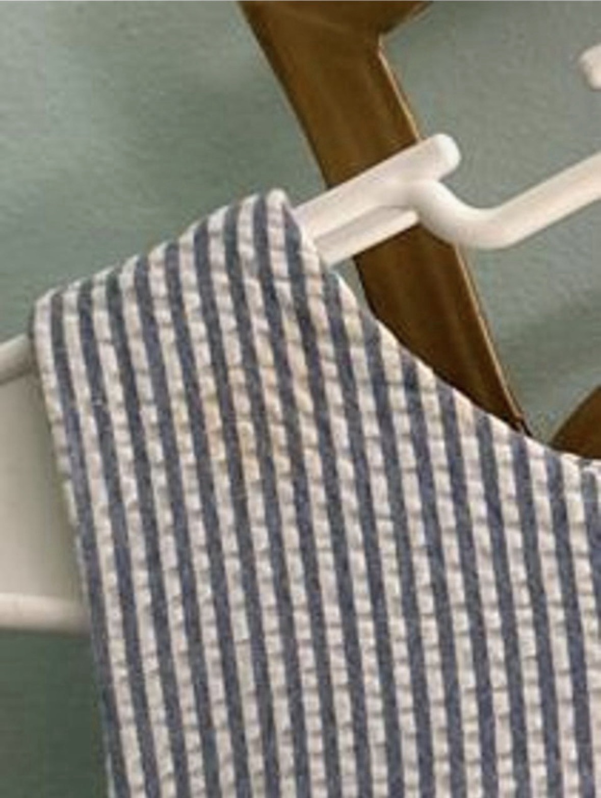 Anne Klein Shift Dress Womens 10 Blue/White Striped Seersucker Sleeveless Zip
