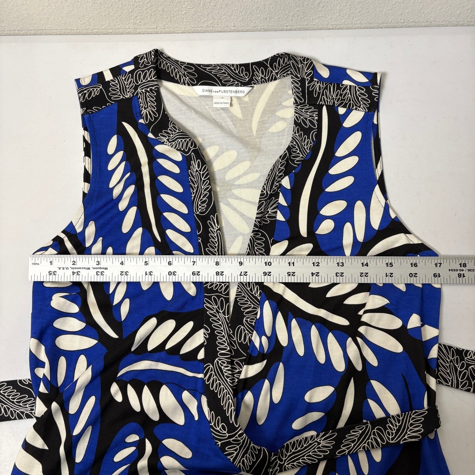 Diane Von Furstenberg DVF Orchid Maxi Dress Size 12 Blue White Silk Leaf Wrap