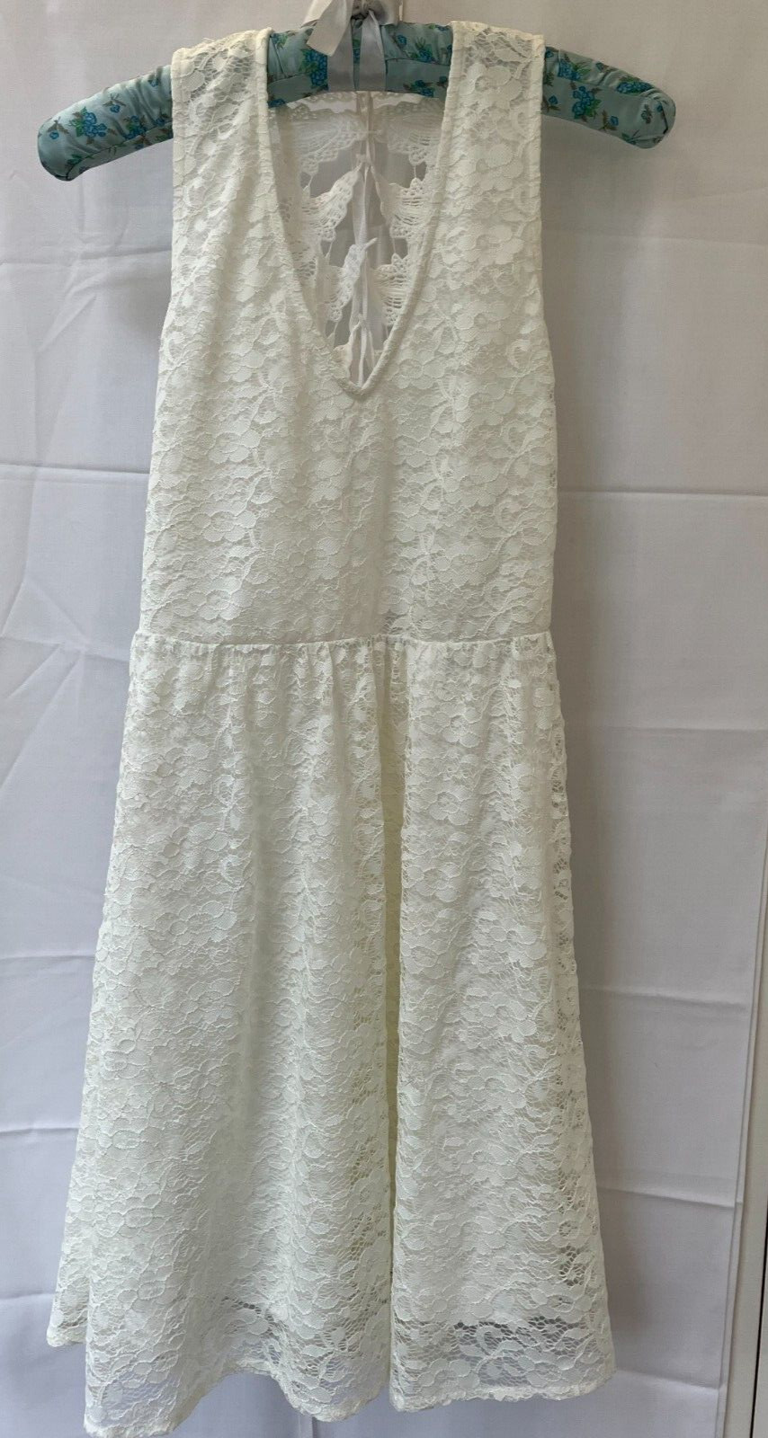 Alythea Lined Dress – Size Small – Lace up back