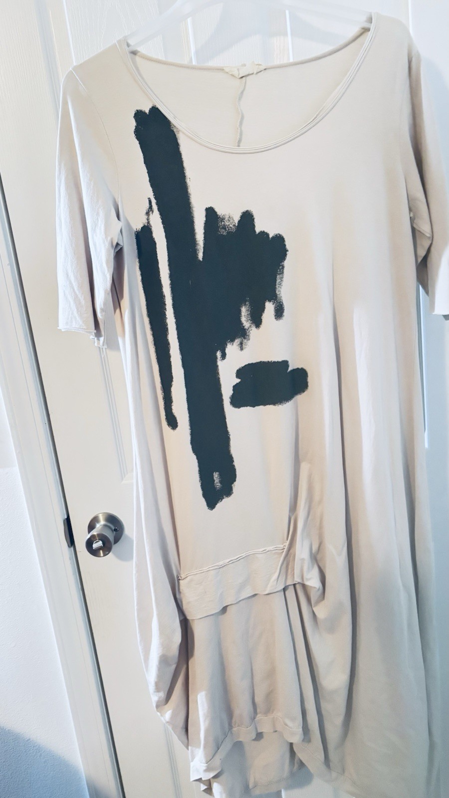 LUUKAA Beige Black Abstract Asymmetric Long Dress 44 Short Sleeve Scoop Neck